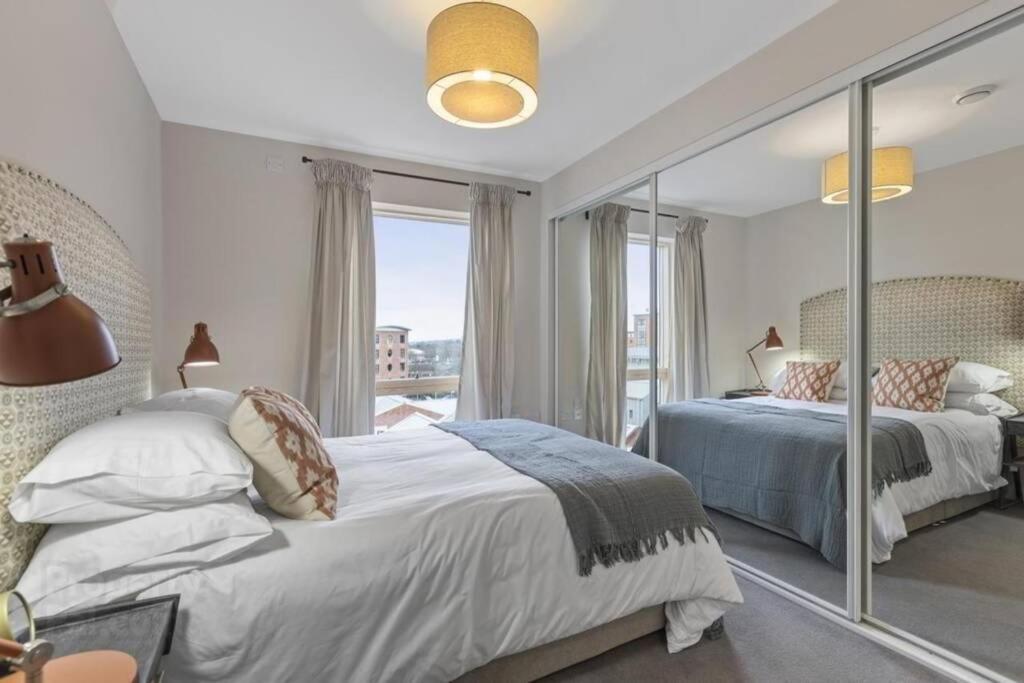 בלפסט 5* Luxury, City Centre, Brand New Development מראה חיצוני תמונה